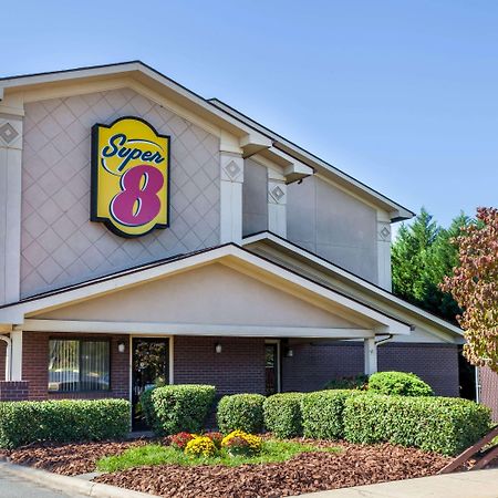 Super 8 By Wyndham Charlotte/Amusement Park Area Hotell Exteriör bild